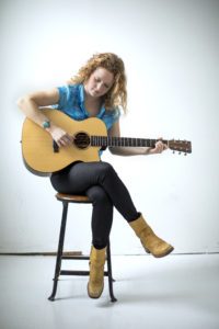 Earth Room Concerts presents Alice Howe, Kirsten Maxwell, Freebo @ UUCMC | Middletown | New Jersey | United States